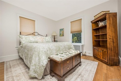 Welcome to this beautifully well maintained, charming and full - photo 17