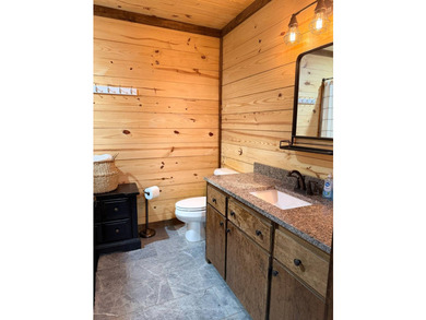 Stunning Retreat with Panoramic Views! Discover the perfect - photo 19