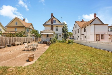 Welcome to this beautifully well maintained, charming and full - photo 26