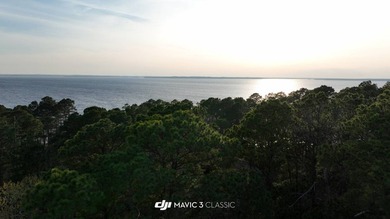 Stunning Retreat with Panoramic Views! Discover the perfect - photo 29