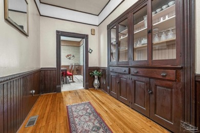 Priced for prompt sale, this property is positioned for a quick - photo 3