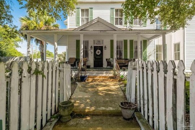 Priced for prompt sale, this property is positioned for a quick - photo 8