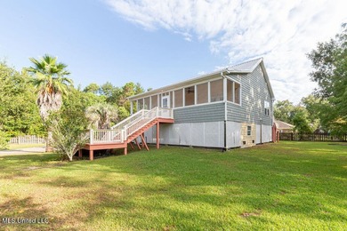Close to the Beach! Home offers 2b/2b with an open living/dining - photo 35