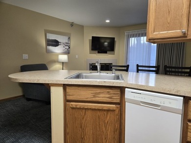 Owner Financing Available! Desirable 3rd-floor location with a - photo 8