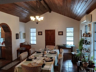 UPDATE: House is under renovation, details upon request - photo 4