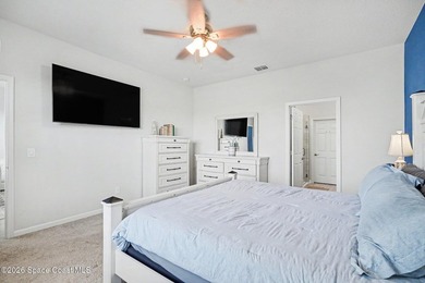 Better than new and move-in ready! This beautifully maintained - photo 16
