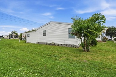 ACTIVE 55+ LIVING WITH ROOM TO RELAX AND ENTERTAIN!

Enjoy the - photo 34