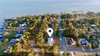 Welcome to 201 Yacht Club Dr. Discover a truly exceptional home - photo 35