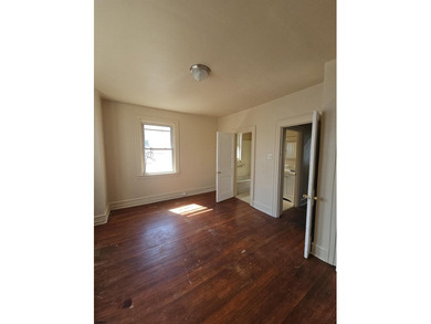 Prime Location with Exceptional Potential! This 3-bedroom - photo 39