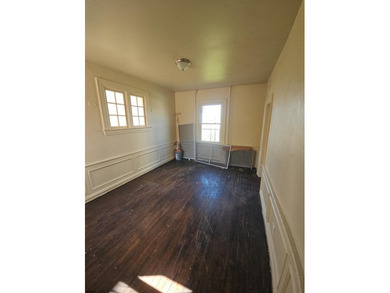 Prime Location with Exceptional Potential! This 3-bedroom - photo 46