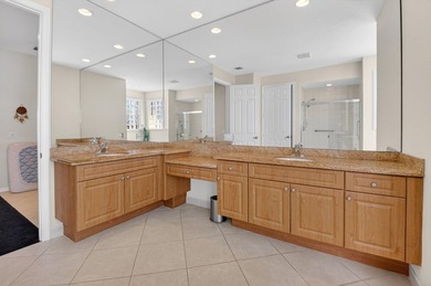 SITUATED ON A PREMIUM CORNER LOT THIS RESIDENCE OFFERS A BRIGHT - photo 48