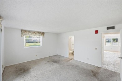 Ground-floor 1BD/1.5BATH condo in Vista St. Lucie-handyman - photo 11