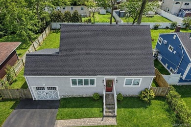 Welcome to this beautiful and well-maintained Cape located in - photo 20