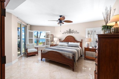 STUNNING SE CORNER DIRECT OCEAN RESIDENCE INVITES YOU TO - photo 20