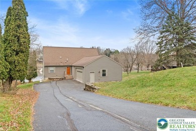 Lake Wynonah Home For Sale in South Manheim Twp Pennsylvania