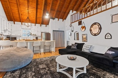 Charming Cape Cod-style home featuring 3 bedrooms and 2 baths in - photo 21