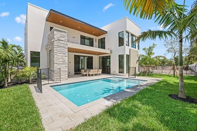 Welcome to the Aspen Model at The Estates at Morikami Park - photo 2
