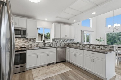 Luxury Golf Course Estate in Gated Pointe Royale w/ Private Pool - photo 28