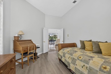 Premier Golf Membership Available ! Welcome to this charming - photo 29