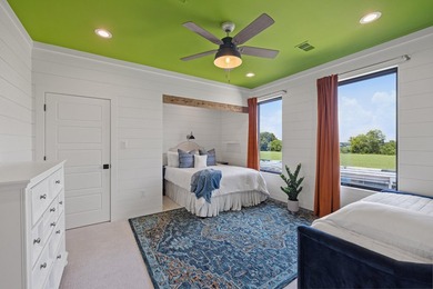 28.45 Acre Estate with Luxury Home, Pool, Pond, Barn & - photo 44