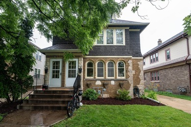 Lake Michigan - Milwaukee County Home For Sale in Shorewood Wisconsin