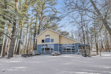 Rinehart Lake Home For Sale in Amherst Jct Wisconsin