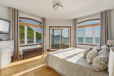 Nichee en bordure du fleuve Saint-Laurent, cette prestigieuse - photo 22