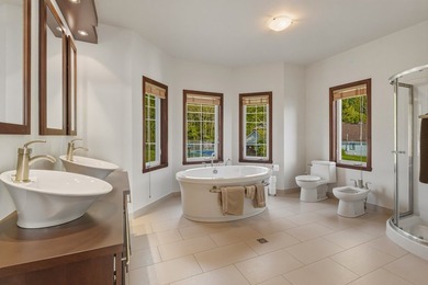 Nichee en bordure du fleuve Saint-Laurent, cette prestigieuse - photo 24