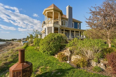 Nichee en bordure du fleuve Saint-Laurent, cette prestigieuse - photo 41