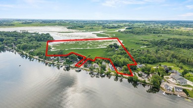Set along the shores of Tichigan Lake and the Fox River - photo 1