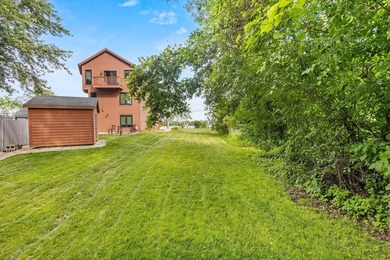 Set along the shores of Tichigan Lake and the Fox River - photo 10