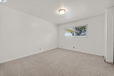 Welcome to this beautifully maintained 1960 single-level Fremont - photo 22