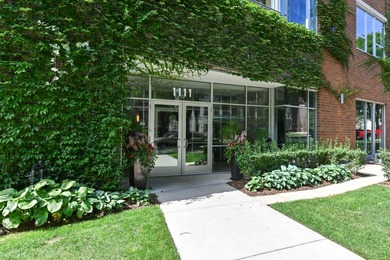 Experience elevated city living in this beautifully updated 2BR - photo 2