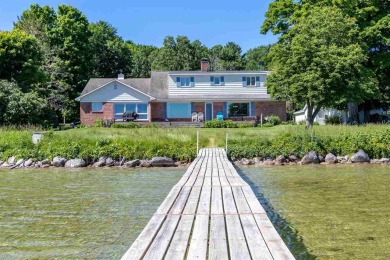 Burt Lake Home For Sale in Brutus Michigan