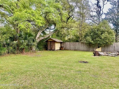 Charming 3BR/1BA concrete block home with major updates and a - photo 17