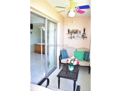 Very nicely kept condominium next to one of the swimming pools - photo 22