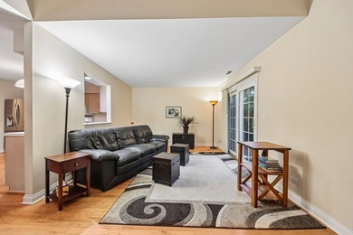 Spacious 3-Bed/2.5-Bth townhome nestled in a quiet, wooded - photo 7
