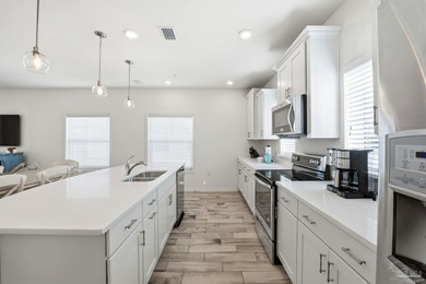 Perfectly ideal Lost Key Townhome - one of the quality originals - photo 14