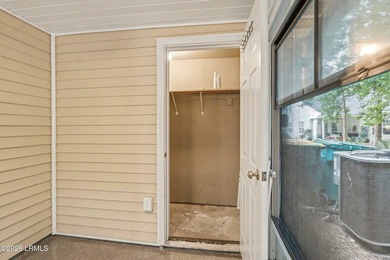 Welcome to this beautifully maintained & thoughtfully updated - photo 30