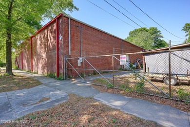 Rare multi-parcel offering in Wilmington's Brooklyn Arts - photo 1