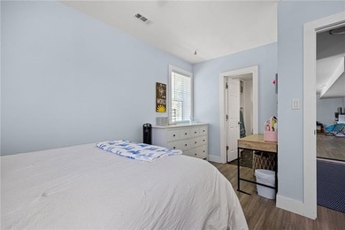 Tucked away inside the exclusive gated community of Colonial - photo 39