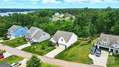 Check out the 3D Exterior & Interior tour that has now been - photo 3