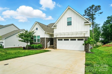 Check out the 3D Exterior & Interior tour that has now been - photo 7