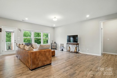 Check out the 3D Exterior & Interior tour that has now been - photo 10