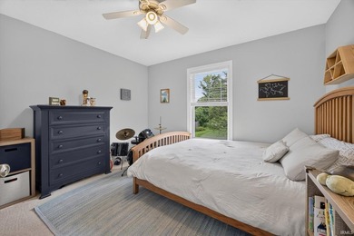 Welcome to this beautifully maintained 3-bedroom home in - photo 21