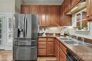 Beautiful move-in ready ranch style home in highly desirable - photo 28