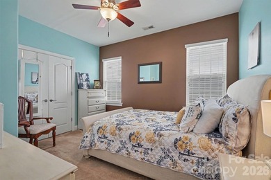 Beautiful move-in ready ranch style home in highly desirable - photo 35