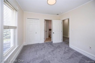 A timeless home in a beloved neighborhood, thoughtfully - photo 44