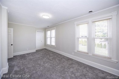 A timeless home in a beloved neighborhood, thoughtfully - photo 47