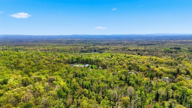 Set across an extraordinary expanse of pristine Hudson Valley - photo 16